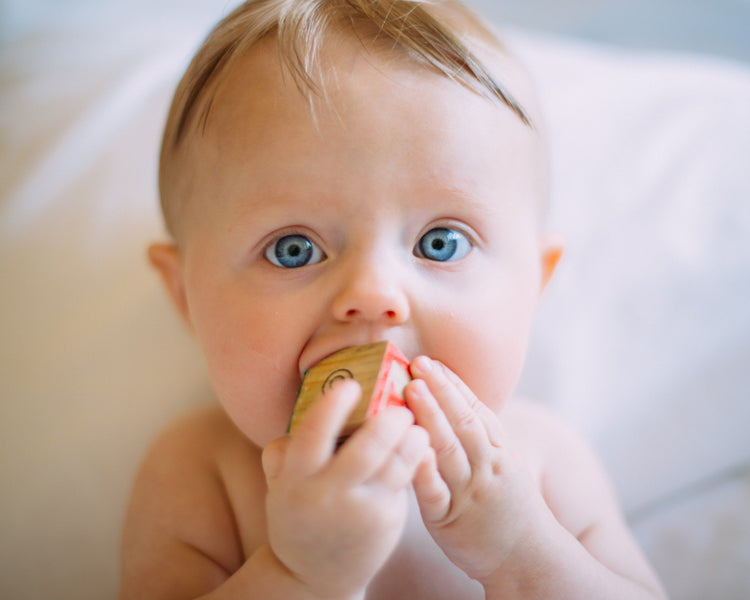 Should kids eat food before bed?