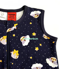 Load image into Gallery viewer, Santi The Sloth navy blue baby sleep bag with sloth and star print. Includes warning label.